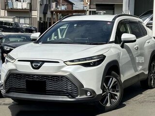 2023 Toyota Corolla Cross I, белый, 1827000 рублей, вид 3