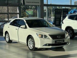 2012 Toyota Camry VII (XV50), белый, 1895000 рублей, вид 1