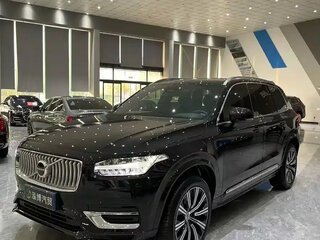 2025 Volvo XC90 B6 II Рестайлинг 2, чёрный, 8794290 рублей, вид 1