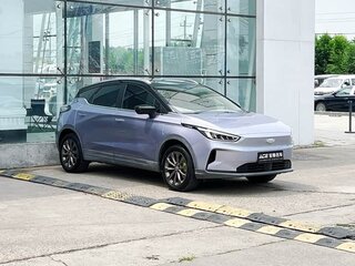 2021 Geely Geometry C 70 kWh, серебристый, 1545000 рублей, вид 1