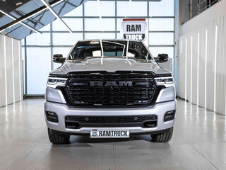 2026 Ram 1500 Crew Cab V Рестайлинг, серебристый, 12349143 рублей, вид 5
