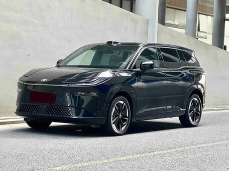 2026 Toyota bZ3X 58.3 kWh, чёрный, 2330000 рублей, вид 1