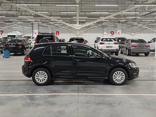 2013 Volkswagen Golf VII, чёрный, 1120000 рублей, вид 4