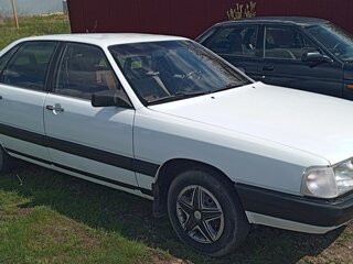 1984 Audi 100 III (C3), белый, 300000 рублей, вид 2
