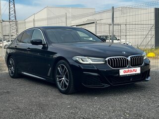 2020 BMW 5 серии 520i VII (G30/G31/G38) Рестайлинг, чёрный, 4750000 рублей, вид 3