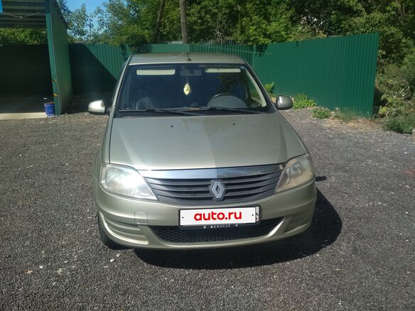 2013 Renault Logan I Рестайлинг, бежевый, 250000 рублей