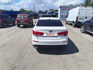 2015 Kia Rio III Рестайлинг, белый, 790000 рублей, вид 1
