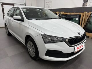 2020 Skoda Rapid II, белый, 1500000 рублей, вид 3