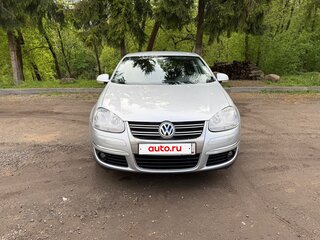 2008 Volkswagen Jetta V, серебристый, 750000 рублей, вид 2