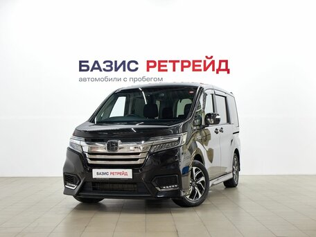 Honda Stepwgn V Рестайлинг