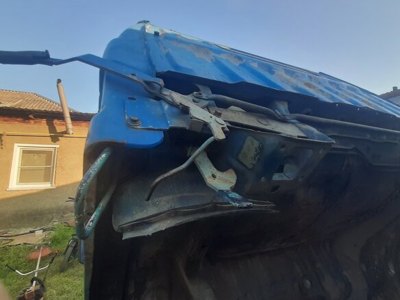 1988 Mazda Titan, синий, 500000 рублей - вид 16