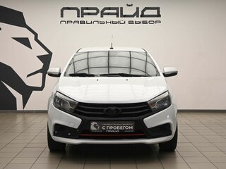 2017 Lada (ВАЗ) Vesta I, белый, 645000 рублей, вид 2