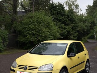 2007 Volkswagen Golf V, жёлтый, 385000 рублей, вид 3