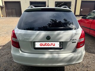 2011 Skoda Fabia II Рестайлинг, белый, 450000 рублей, вид 5