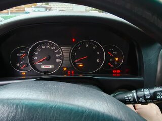 2005 Toyota Land Cruiser 105 100 Series Рестайлинг 2, серебристый, 1950000 рублей, вид 3