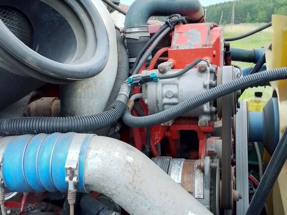 1998 Freightliner FLD, зелёный, 7000000 рублей - вид 12