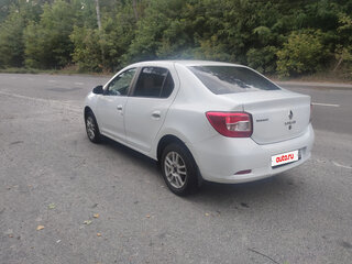 2015 Renault Logan II, белый, 420000 рублей, вид 4