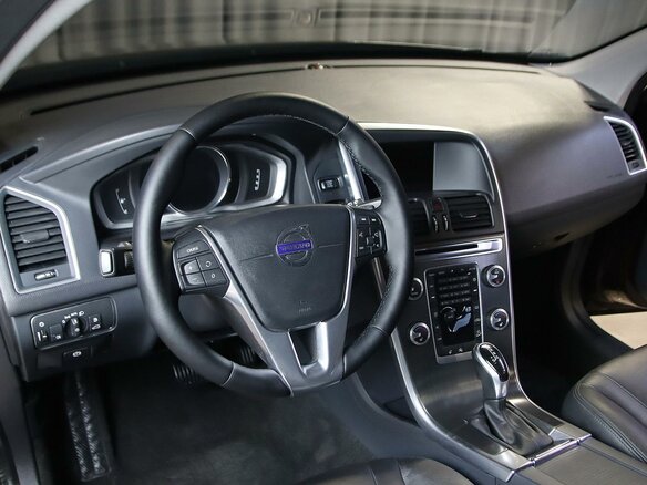 2015 Volvo XC60 I Рестайлинг, коричневый, 1549000 рублей - вид 7