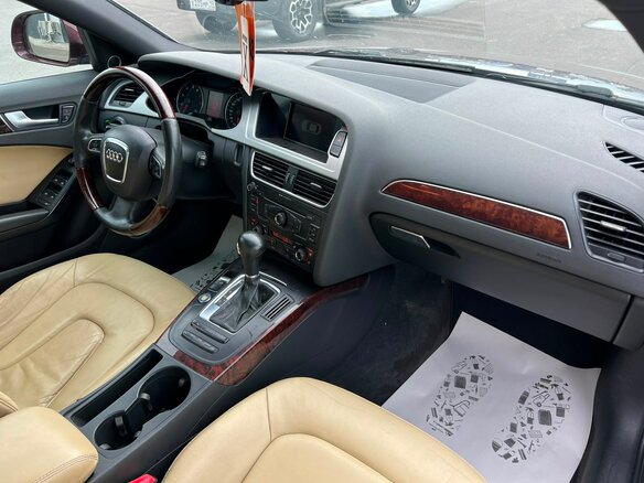 2008 Audi A4 IV (B8), красный - вид 13
