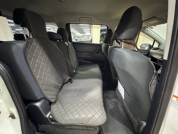 2016 Toyota Sienta II, белый, 1550000 рублей - вид 23