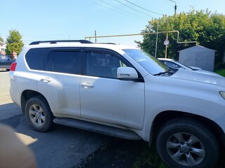2010 Toyota Land Cruiser Prado 150 Series, белый, 2500000 рублей, вид 2