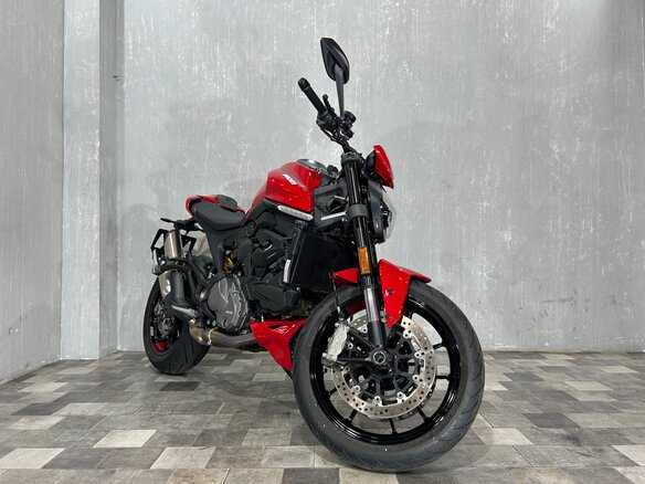 2023 Ducati Monster 937, красный, 989000 рублей - вид 7