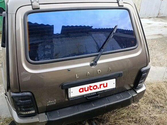 2016 Lada (ВАЗ) 2121 (4x4) I Рестайлинг, коричневый, 715000 рублей - вид 4