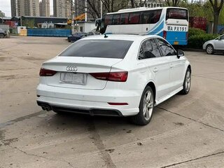 2020 Audi A3 III (8V) Рестайлинг, белый, 1427000 рублей, вид 4