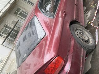 2004 Hyundai Sonata IV (EF) Рестайлинг, красный, 260000 рублей, вид 4