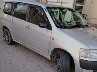 2005 Toyota Probox I, серебристый, 600000 рублей, вид 4