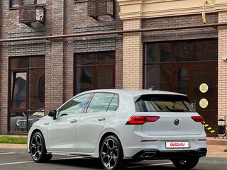 2021 Volkswagen Golf VIII, белый, 2750000 рублей, вид 2