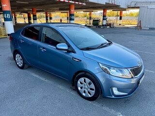2013 Kia Rio III, голубой, 780000 рублей, вид 3