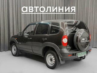 2009 Chevrolet Niva I Рестайлинг, коричневый, 505000 рублей, вид 5