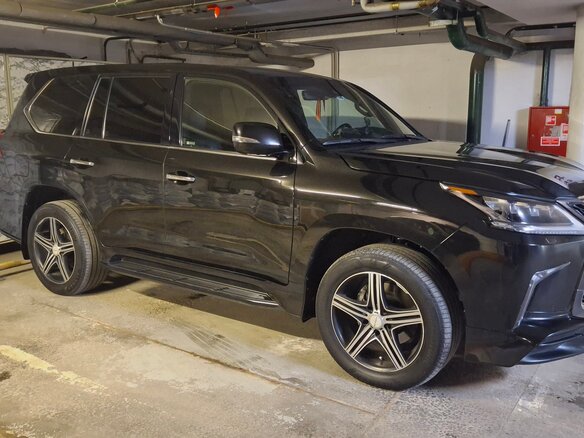 2020 Lexus LX 450d III Рестайлинг 2, чёрный, 7800000 рублей - вид 4