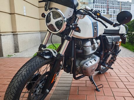 2020 Royal Enfield Continental GT, белый, 495000 рублей, вид 3