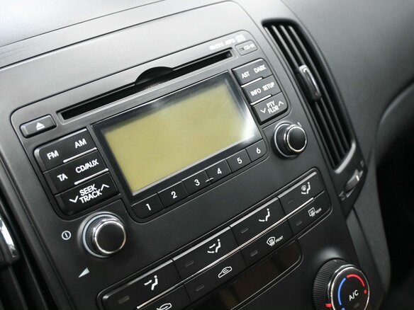 2011 Hyundai i30 I Рестайлинг, белый, 989900 рублей - вид 15