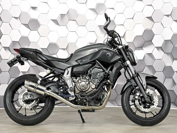 2014 Yamaha MT-07 (FZ-07), серый, 699000 рублей - вид 2