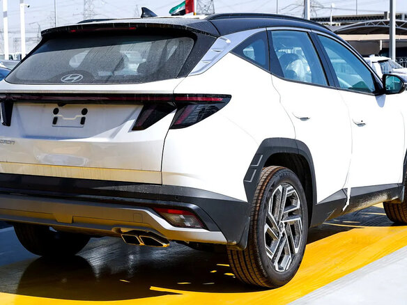 2026 Hyundai Tucson IV Рестайлинг, белый - вид 3