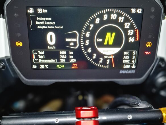 2024 Ducati Multistrada V4, красный, 3000000 рублей - вид 14