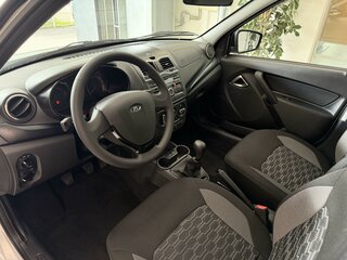 2026 Lada (ВАЗ) Granta Active Cross I Рестайлинг, серебристый, 1226000 рублей, вид 4