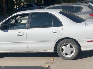 1995 Mitsubishi Galant VII, белый, 150000 рублей, вид 1