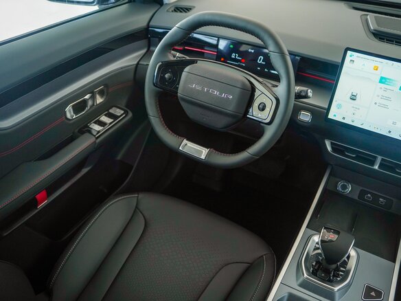 2026 Jetour Dashing I, серый, 2949900 рублей - вид 12