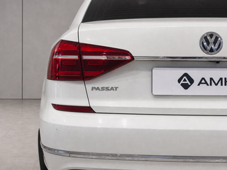2016 Volkswagen Passat B8, белый, 1564400 рублей, вид 5