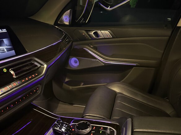 2019 BMW X7 40i I (G07), серый, 8700000 рублей - вид 32