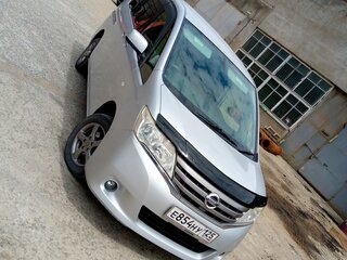 2012 Nissan Serena IV (C26), серый, 1110000 рублей, вид 1