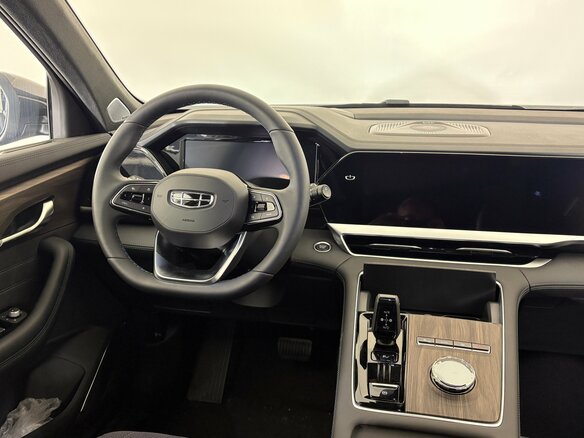 2026 Geely Monjaro I, чёрный, 4954990 рублей - вид 16
