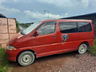 1997 Toyota HiAce XH10, красный, 720000 рублей, вид 2