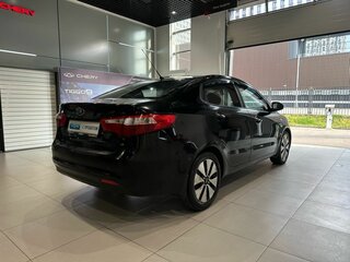 2011 Kia Rio III, чёрный, 520000 рублей, вид 4