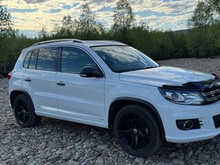 2014 Volkswagen Tiguan I Рестайлинг, белый, 1500888 рублей, вид 2