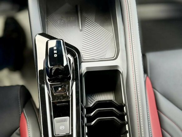 2026 Geely Coolray I Рестайлинг 2, серый, 2964990 рублей - вид 18